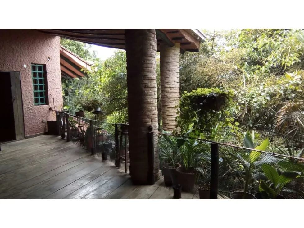 Vendo casa 700m2 6h/6b/3p Baruta 0346 - 5