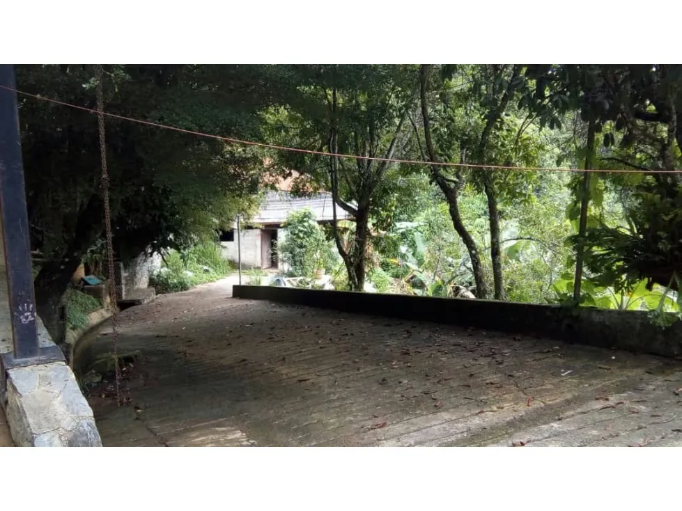 Vendo casa 700m2 6h/6b/3p Baruta 0346 - 6