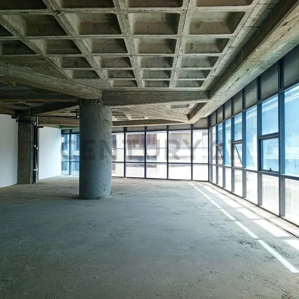 Excelencia y Amplitud: 204 M2 de vision corporativa en Torre Guayana. - 8