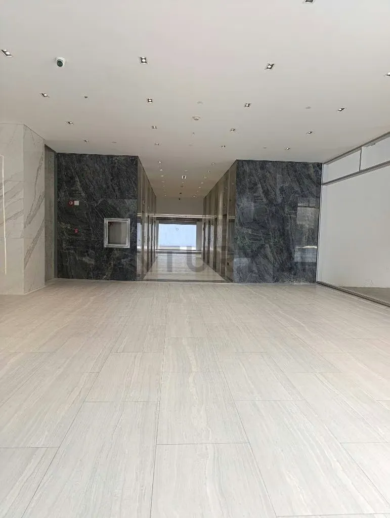 Oficina en venta Campo Alegre Caracas - 2