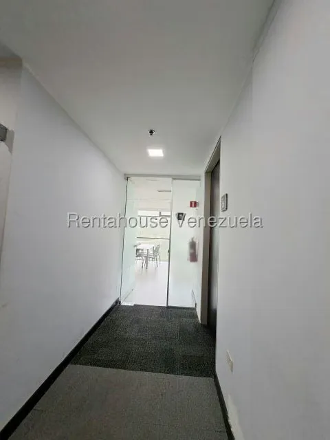 Oficina en Alquiler en Macaracuay, Distrito Metropolitano - 24