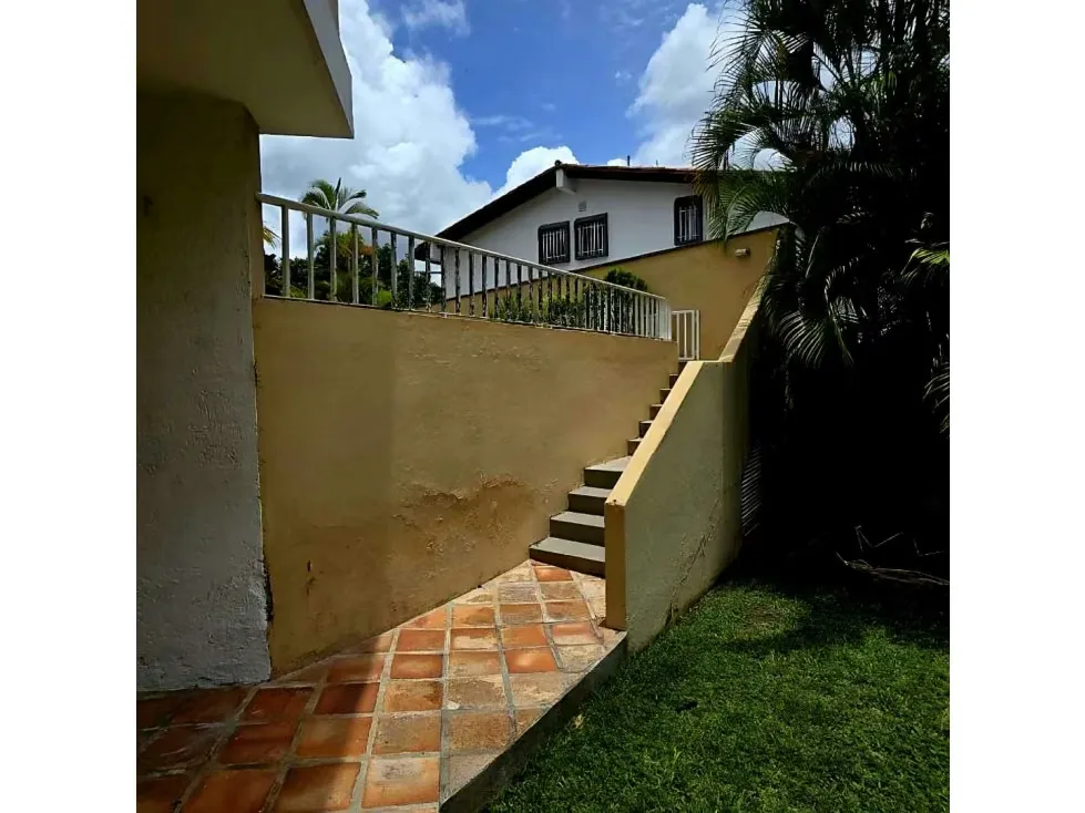 Se vende casa 450m2 Caurimare 7016 - 24