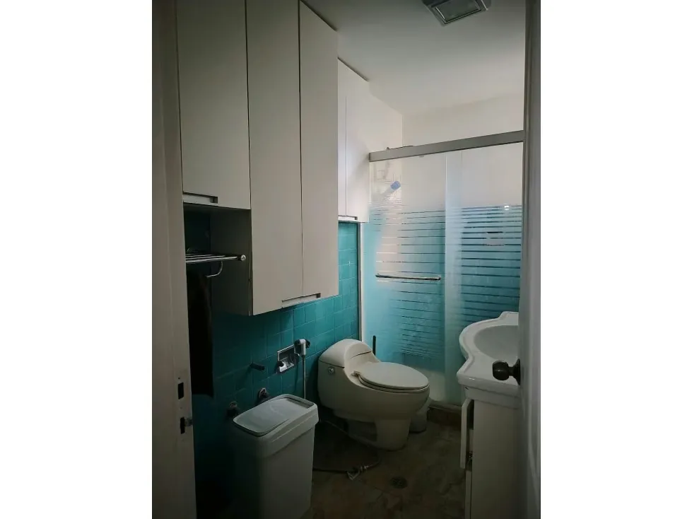 Vendo apartamento 173m2 El Paraíso 0894 - 4