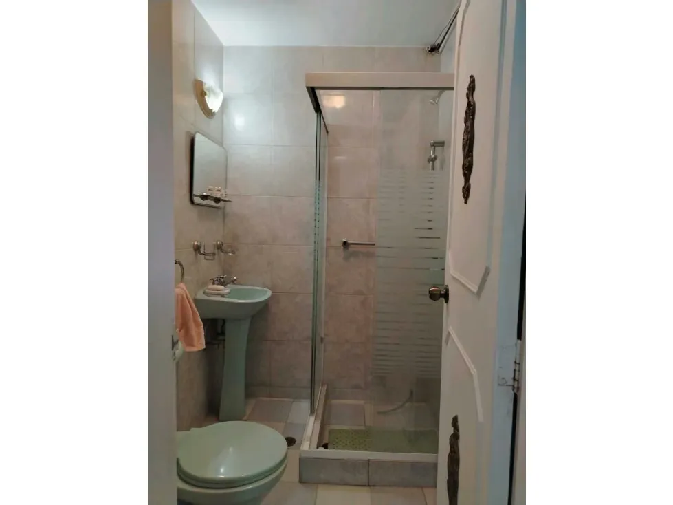 Vendo apartamento 173m2 El Paraíso 0894 - 6