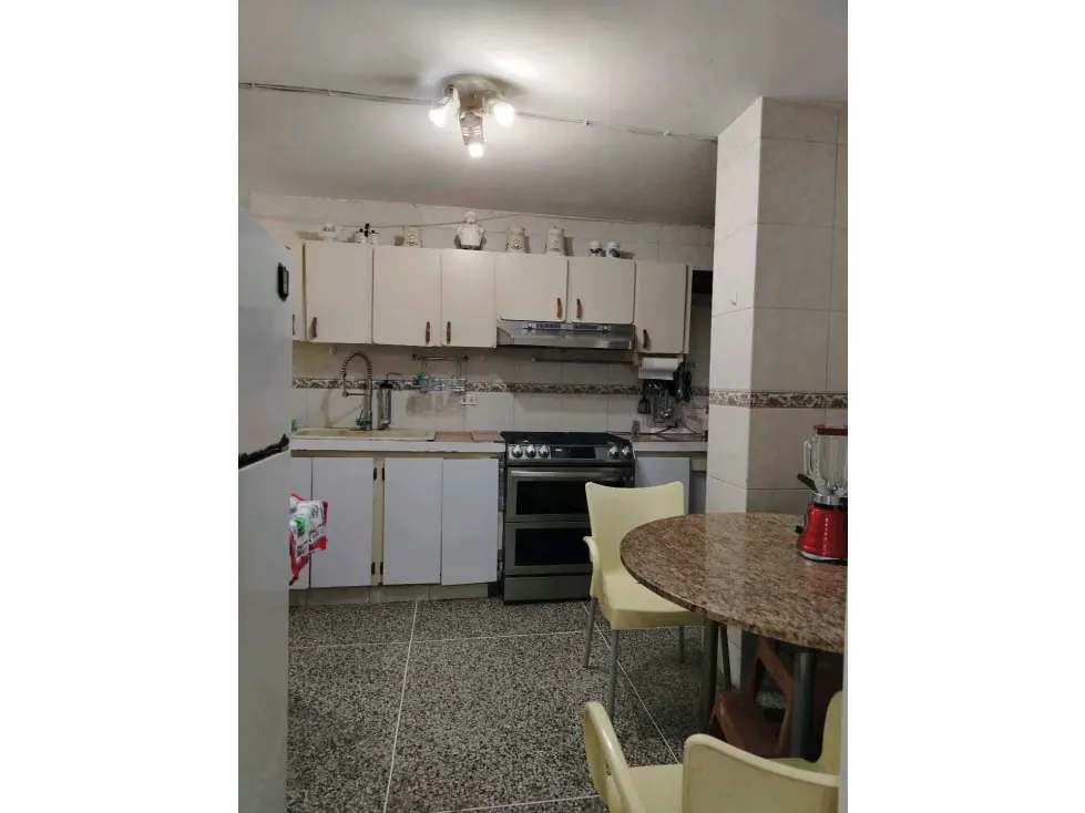 Vendo apartamento 173m2 El Paraíso 0894 - 10