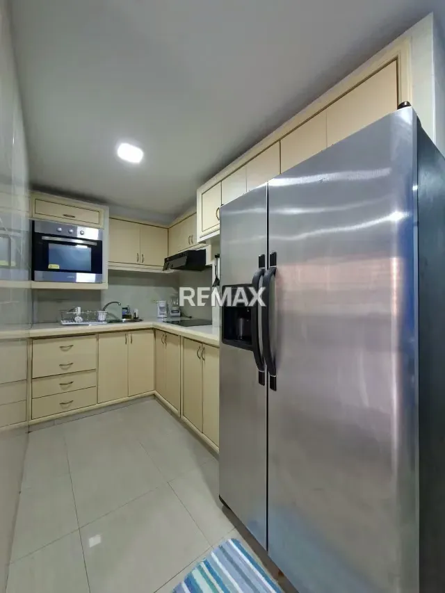 EN VENTA APARTAMENTO EN COSTA AZUL PLAZA - 6