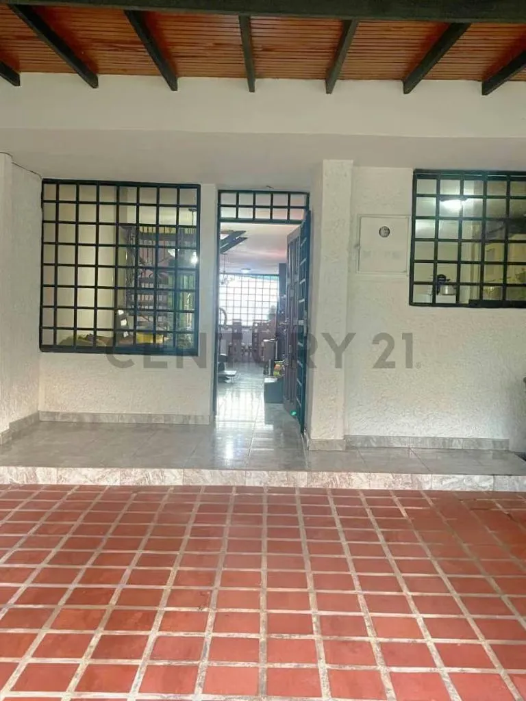 CASA EN VENTA ALTOS DE PARAMILLO