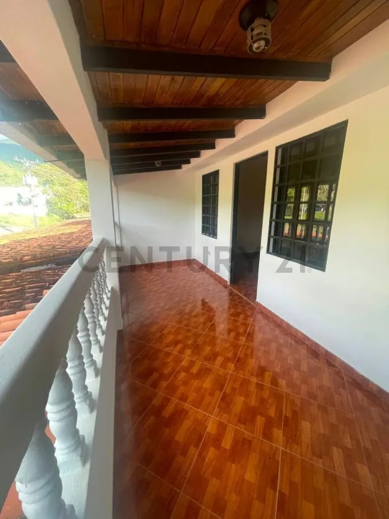 CASA EN VENTA ALTOS DE PARAMILLO - 2