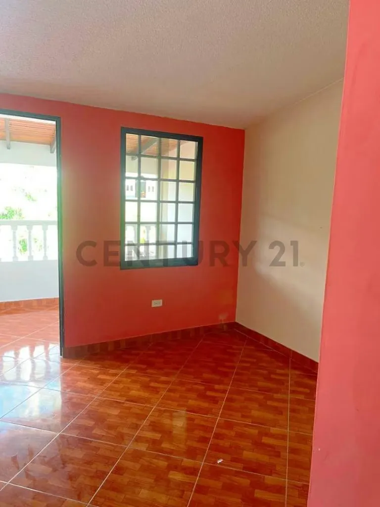 CASA EN VENTA ALTOS DE PARAMILLO - 4