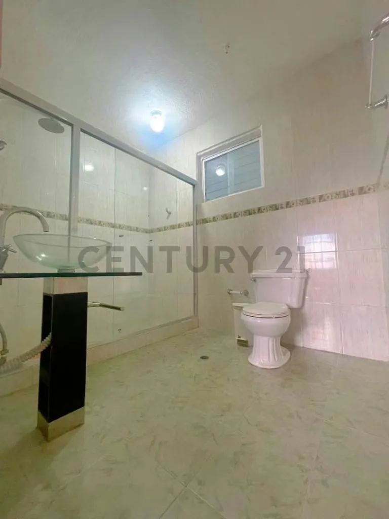 CASA EN VENTA ALTOS DE PARAMILLO - 5
