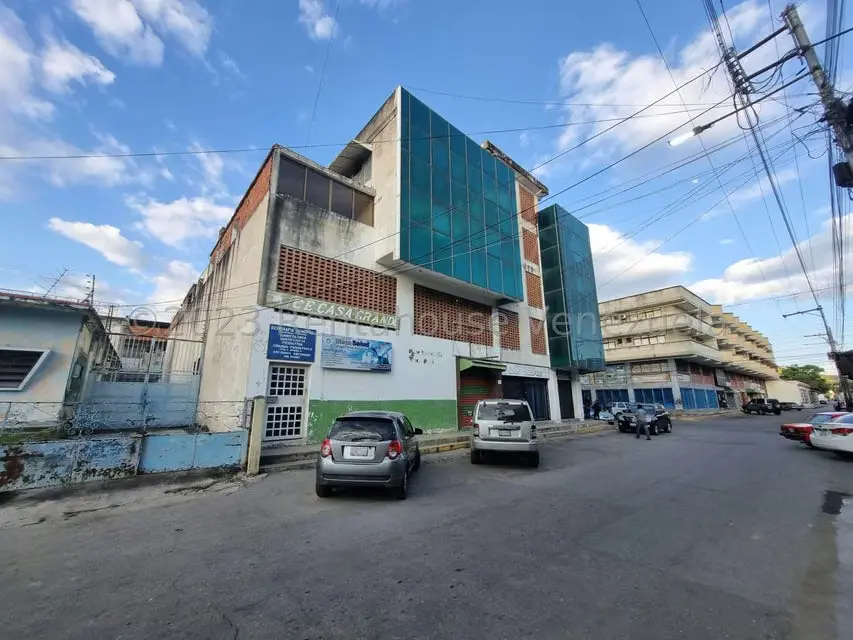Comercial (Local Comercial) en Venta en Centro, Aragua - 25