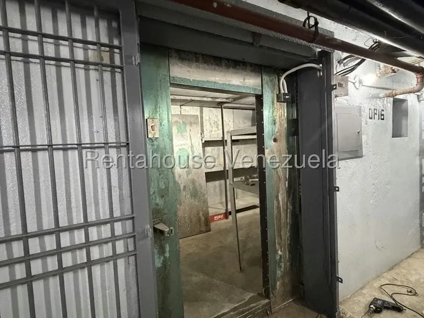Galpon - Deposito en Alquiler en Los Palos Grandes, Distrito Metropolitano - 4