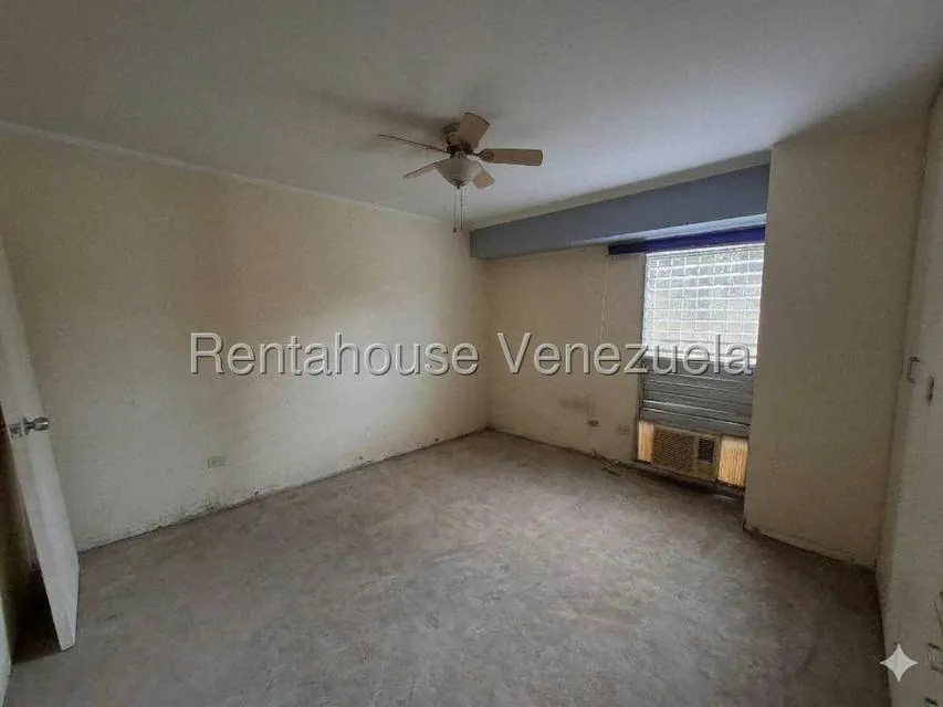 Apartamento (1 Nivel) en Venta en El Bosque, Carabobo - 11