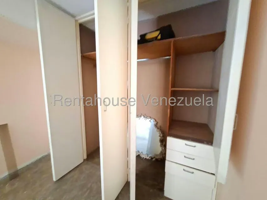 Apartamento (1 Nivel) en Venta en El Bosque, Carabobo - 25