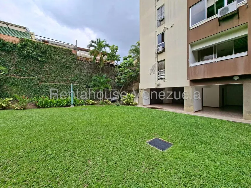 Apartamento (1 Nivel) en Venta en El Bosque, Carabobo - 28