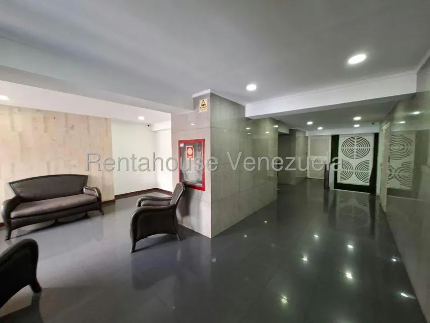 Apartamento (1 Nivel) en Venta en El Bosque, Carabobo - 38