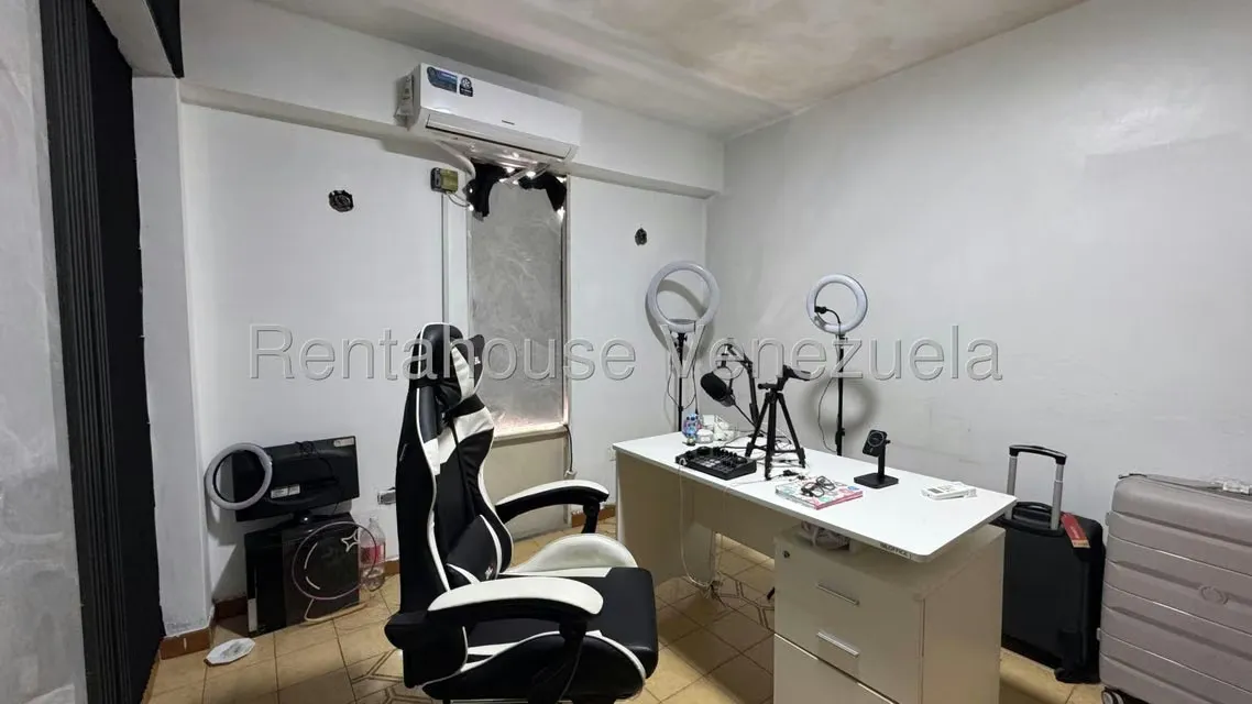 Apartamento (1 Nivel) en Venta en Zona Centro, Aragua - 15