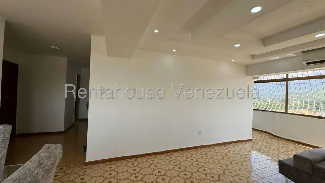 Apartamento (1 Nivel) en Venta en Zona Centro, Aragua - 16