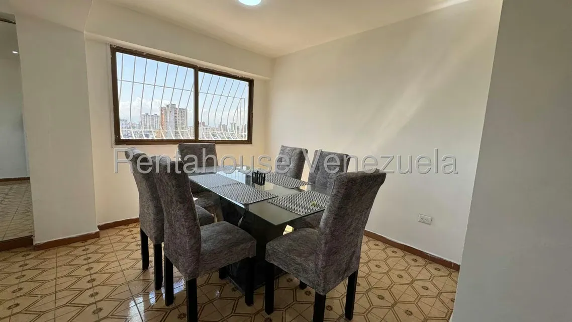Apartamento (1 Nivel) en Venta en Zona Centro, Aragua - 9