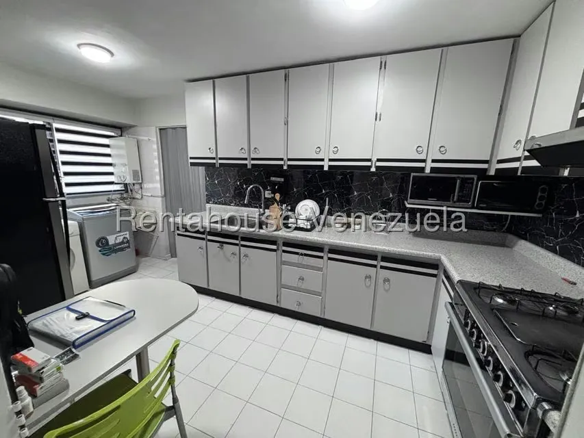 Apartamento (1 Nivel) en Venta en Montecristo, Distrito Metropolitano - 6