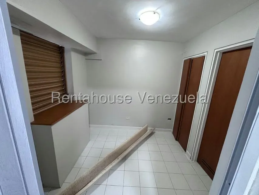 Apartamento (1 Nivel) en Venta en Montecristo, Distrito Metropolitano - 9