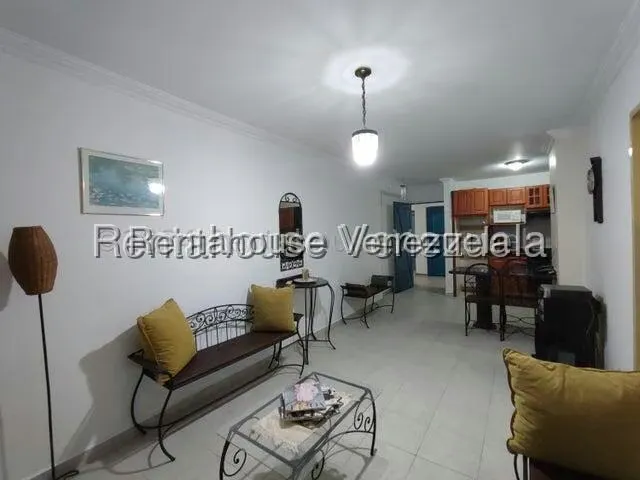 Apartamento (1 Nivel) en Alquiler en Prebo II, Carabobo - 14