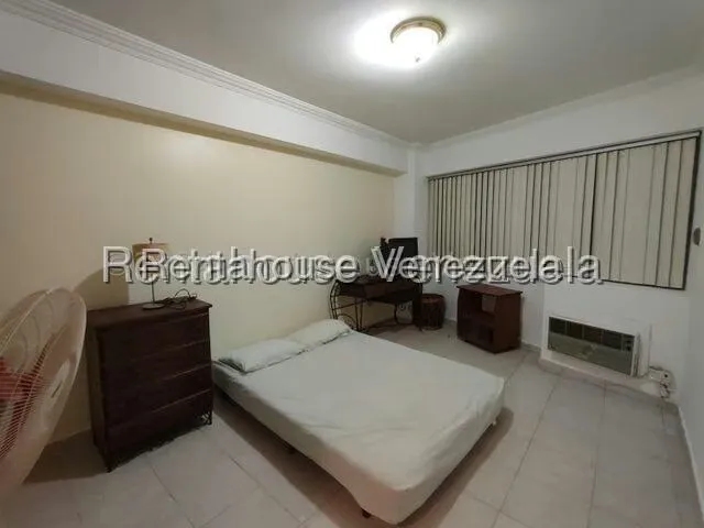 Apartamento (1 Nivel) en Alquiler en Prebo II, Carabobo - 18