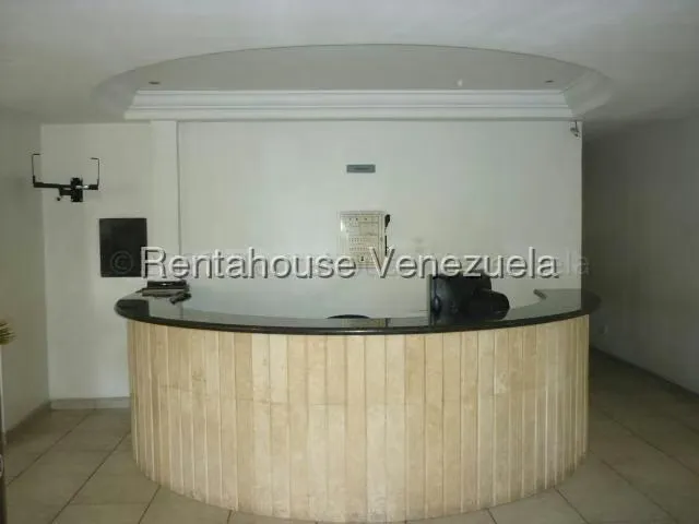 Apartamento (1 Nivel) en Alquiler en Prebo II, Carabobo - 25