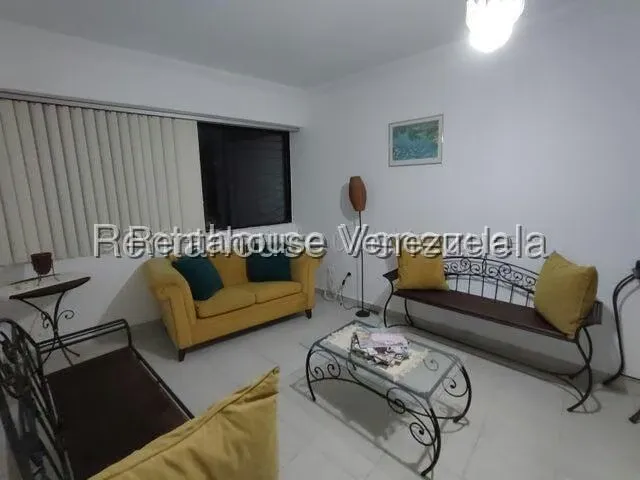 Apartamento (1 Nivel) en Alquiler en Prebo II, Carabobo - 4