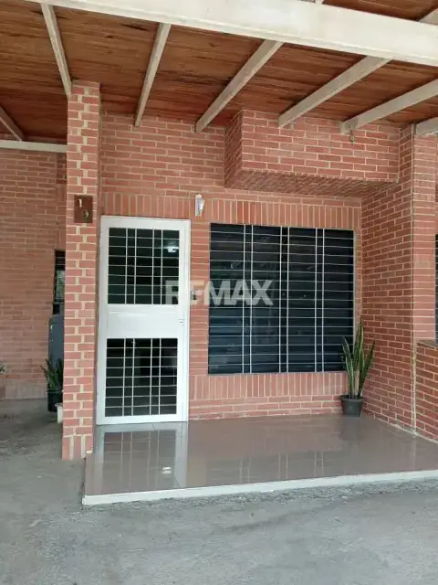 Tonwhouse en Venta Urb. Amazonia San Diego