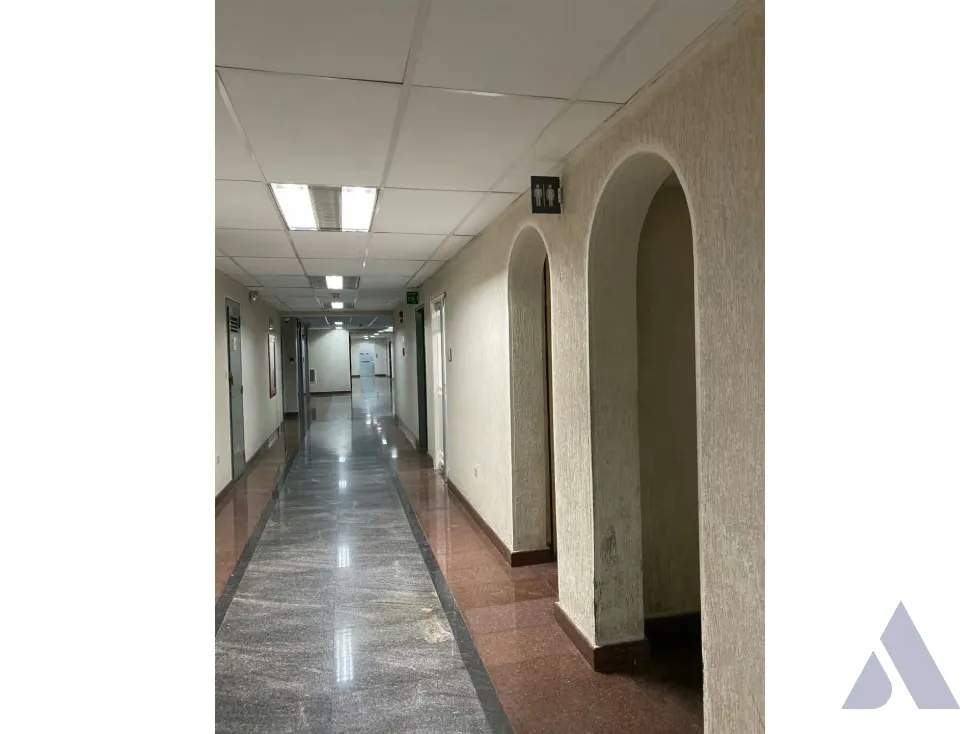 Alquilo oficina 43m2 El Rosal 9344 - 9