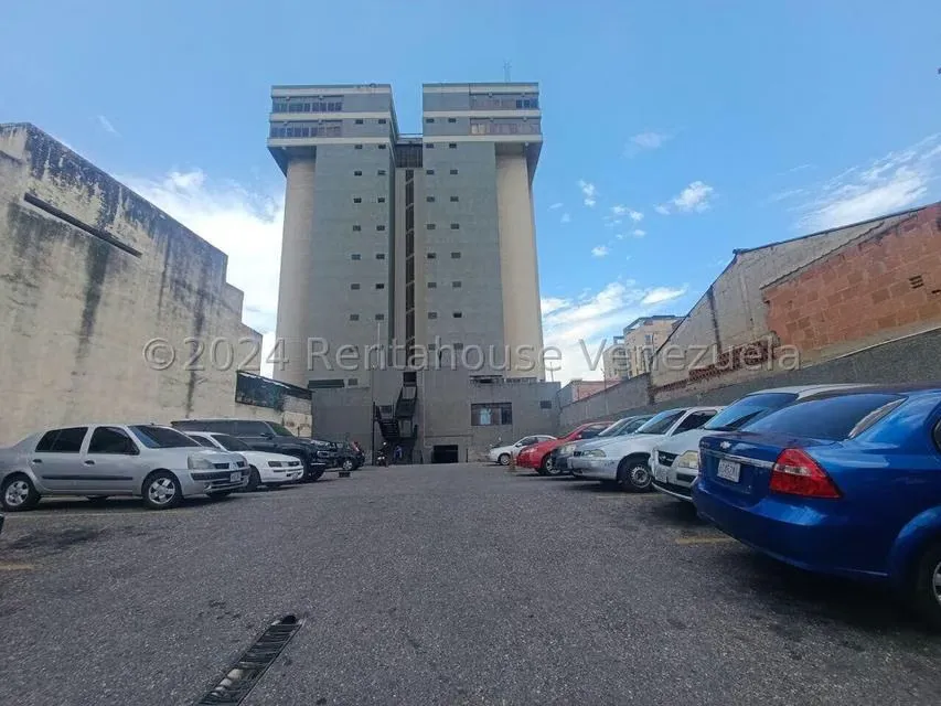Local Comercial en Venta en Centro, Lara - 26