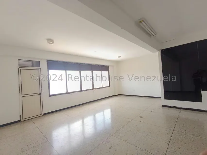 Local Comercial en Venta en Centro, Lara - 7