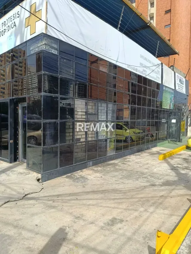 LOCAL COMERCIAL EN EL SECTOR LAS MERCEDES - 3