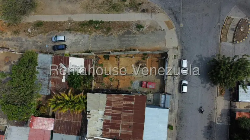 Terreno (Comercial) en Venta en Avenida Libertador, Lara