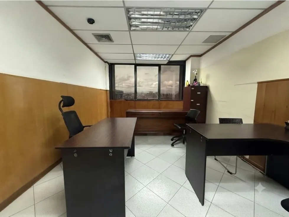OFICINA EN ALQUILER LOS DOS CAMINOS 125m2 - 4