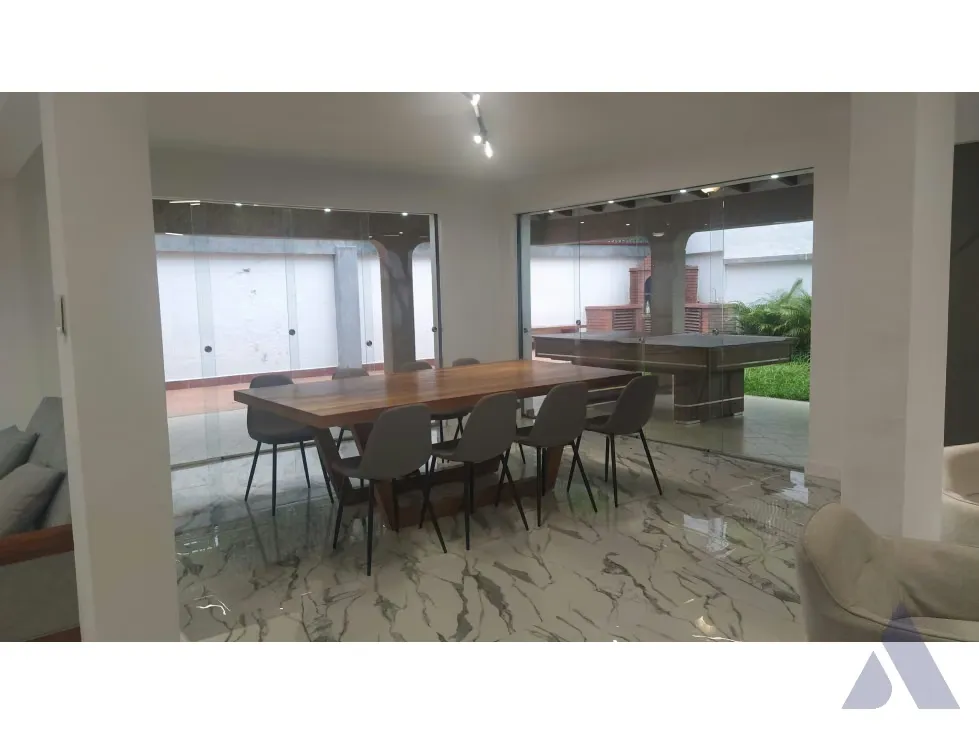 Vendo casa actualizada 440m2 5h/6b/2p Los Naranjos 2112 - 6