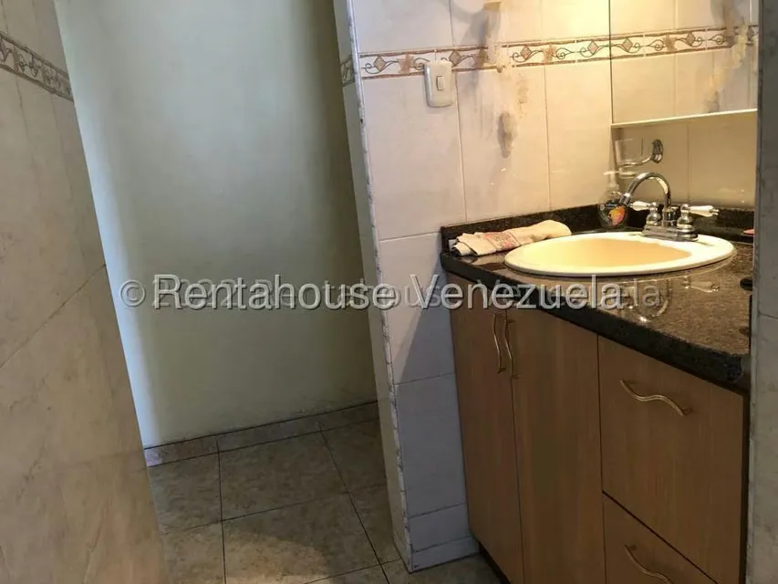 Apartamento (1 Nivel) en Venta en Camoruco, Carabobo - 16