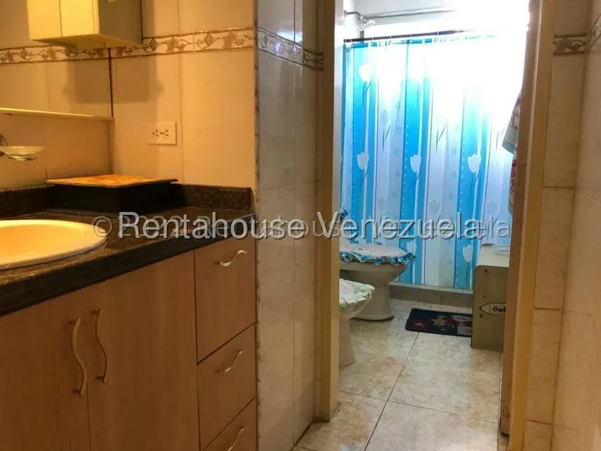 Apartamento (1 Nivel) en Venta en Camoruco, Carabobo - 18