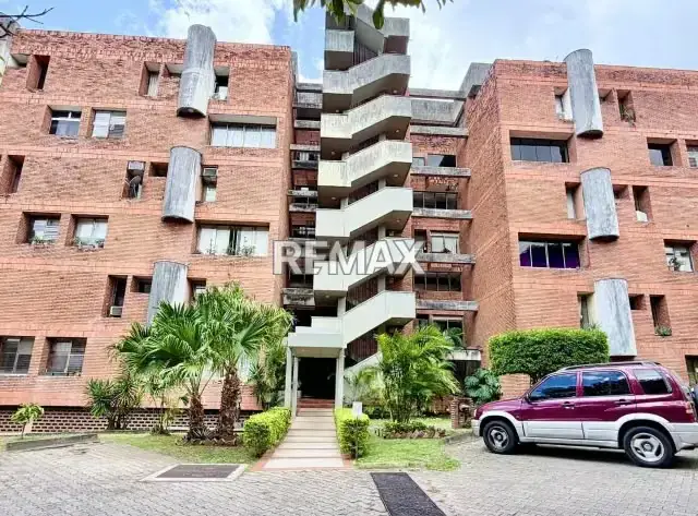 Apartamento en Residencias Las Nutrias.