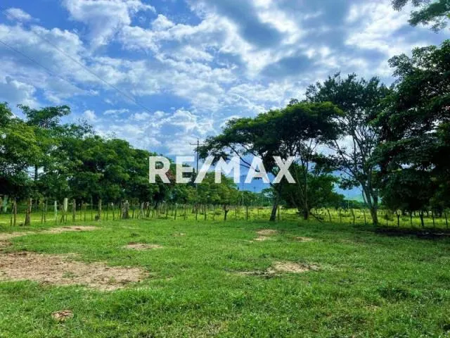 Terreno en Venta - Aguirre Abajo - 2