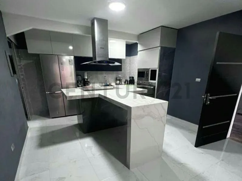 Venta apartamento amoblado Tucape - 2