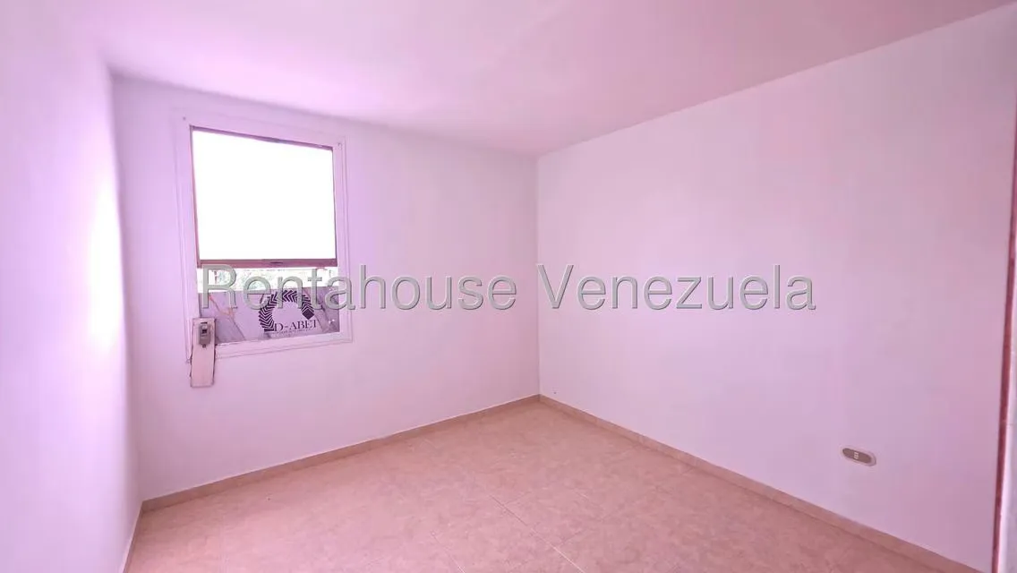 Apartamento (1 Nivel) en Alquiler en Los Cardones, Lara - 17