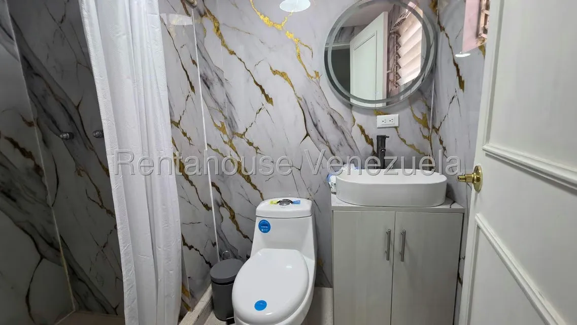 Apartamento (1 Nivel) en Alquiler en Los Cardones, Lara - 24