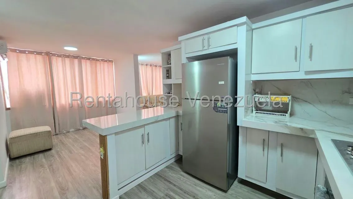 Apartamento (1 Nivel) en Alquiler en Los Cardones, Lara - 9