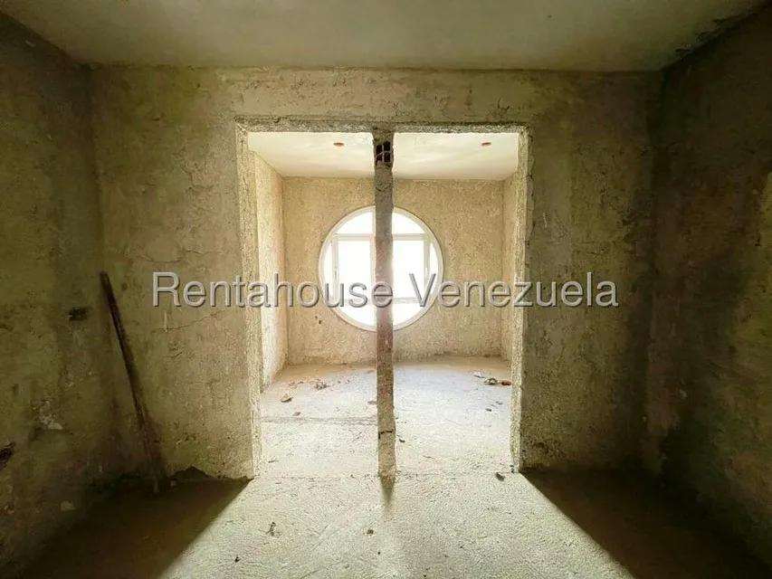 Apartamento (Penthouse) en Venta en Los Dos Caminos, Distrito Metropolitano - 65