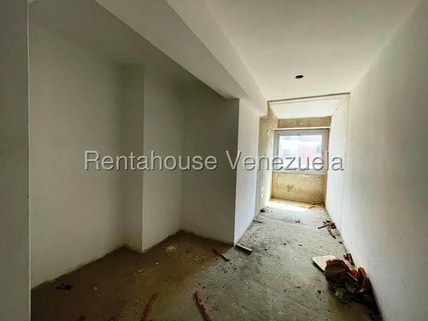 Apartamento (Penthouse) en Venta en Los Dos Caminos, Distrito Metropolitano - 66