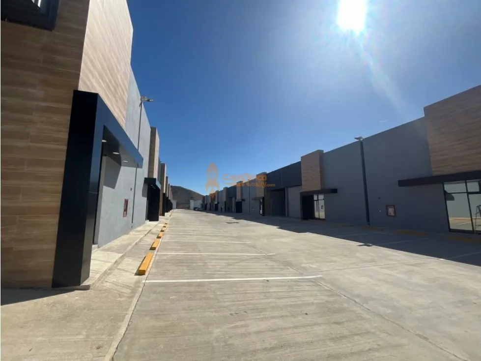 En venta GALPON INDUSTRIAL con financiamiento en San Diego - 10