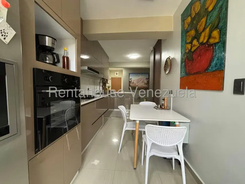 Apartamento (1 Nivel) en Venta en Trigal Norte, Carabobo - 12