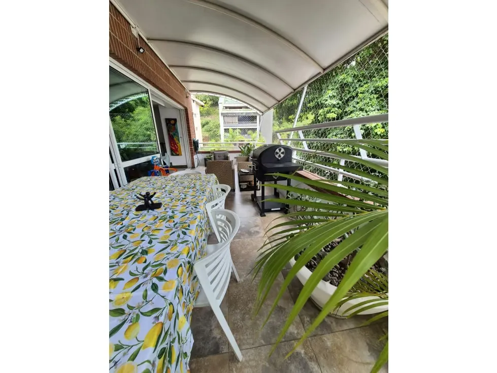 Vendo apartamento duplex c/terraza 167m2 Las Mercedes 2444 - 2